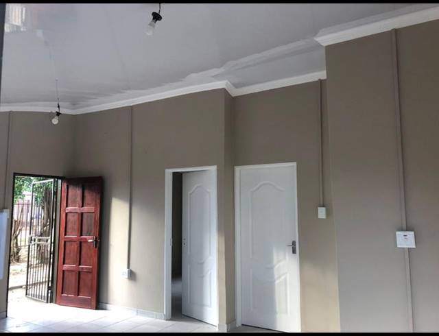 2 BEDROOM HOUSE FOR SALE IN GRASSLANDS